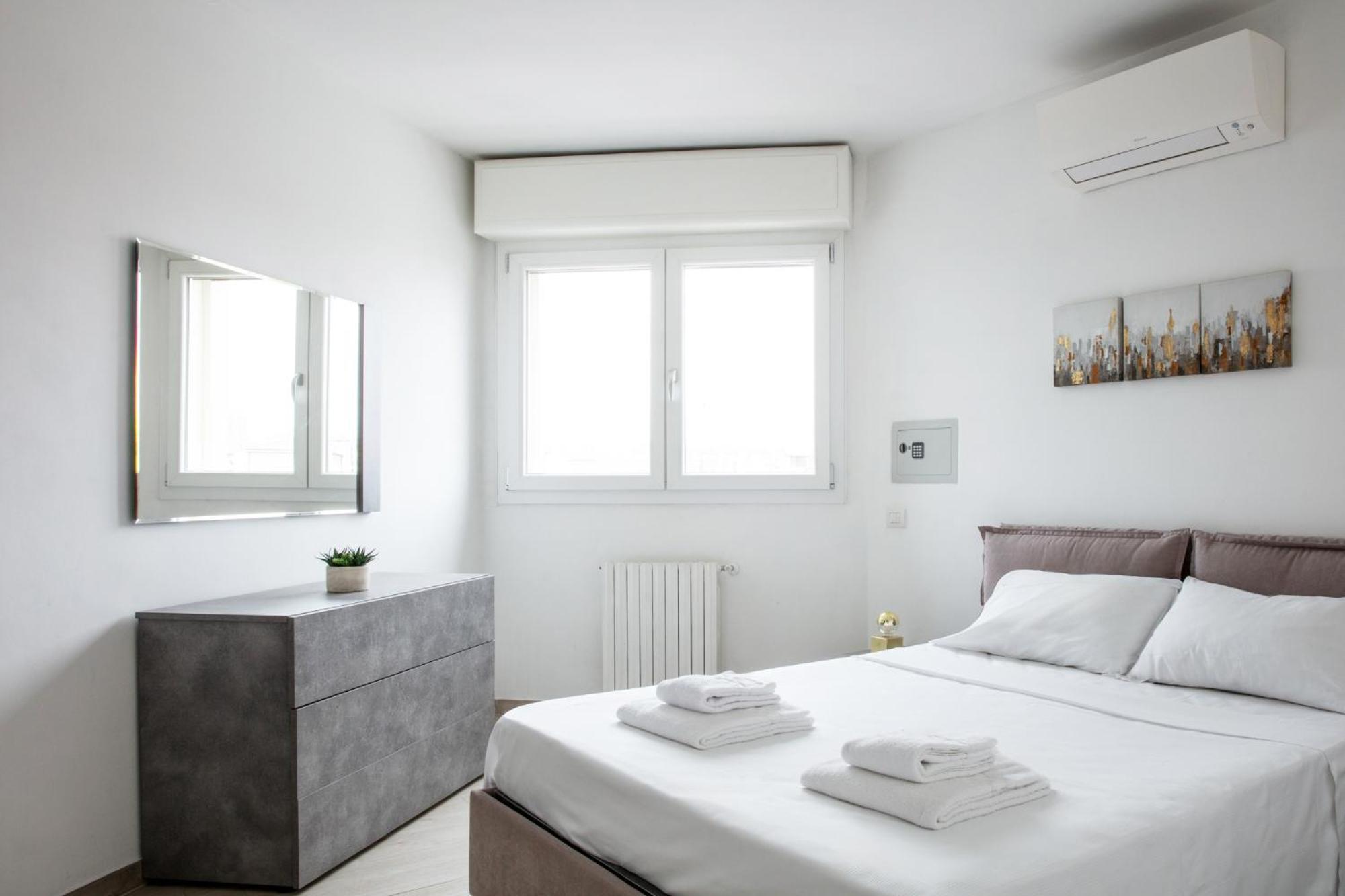 Dehomes - Porta Genova Luxury Stay Milano Eksteriør bilde